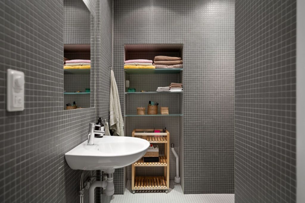 Best Bathroom Storage Solutions Under $50. Your Top 5 Picks for 2026 best bathroom storage solutions under $50