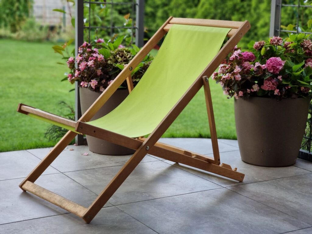 best foldable furniture for small apartments